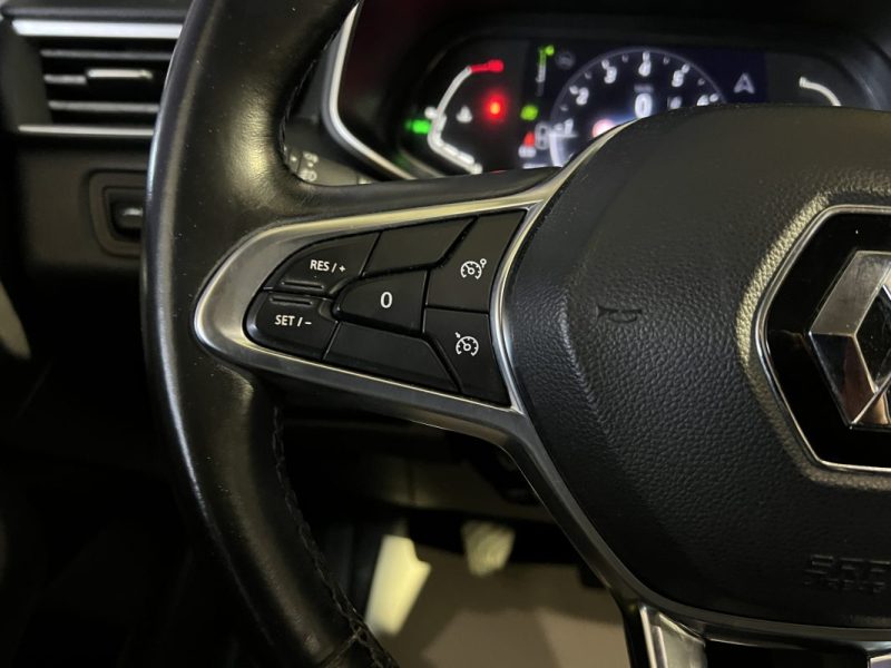 RENAULT CLIO V 1.0 TCE 100CH INTENS -  GPS - CAMERA DE RECUL - SUIVI FACTURES RENAULT -79950KM