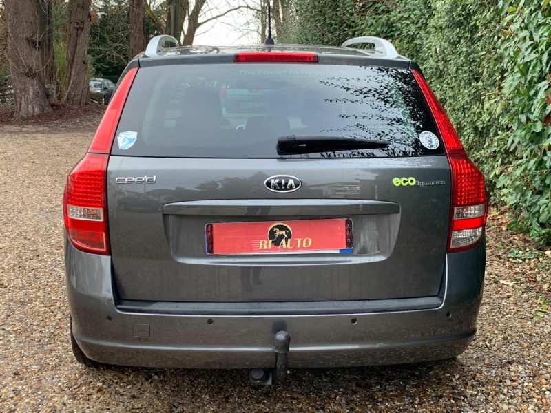 KIA CEE-D SW 1.6 CRDI 115 STYLE ISG 2010