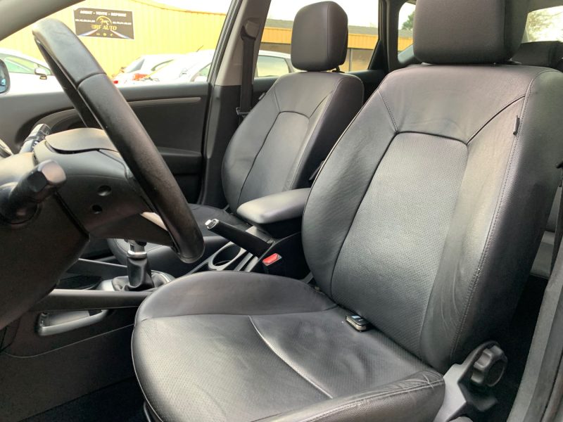 KIA CEE-D SW 1.6 CRDI 115 STYLE ISG 2010