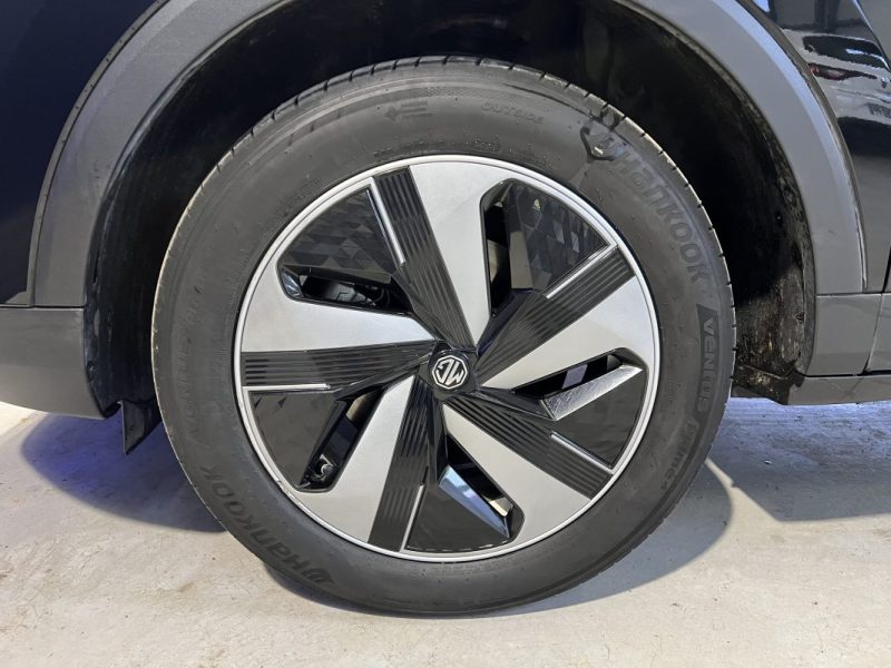 MG ZS EV 177 CH LUXURY 51 KWH / SOH 90% / TOIT OUVRANT