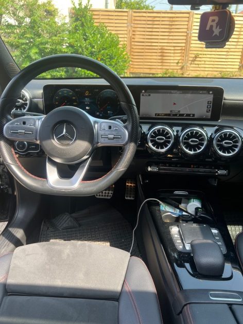 MERCEDES CLASSE A 250 e EQ POWER 8G-DCT AMG Line - 99 500Kms - Toit Ouvrant - SUIVIT COMPLET MERCEDE