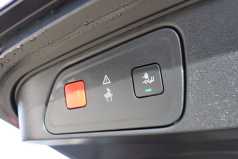 PEUGEOT 3008 2.0 BLUEHDI 180CH GT EAT6