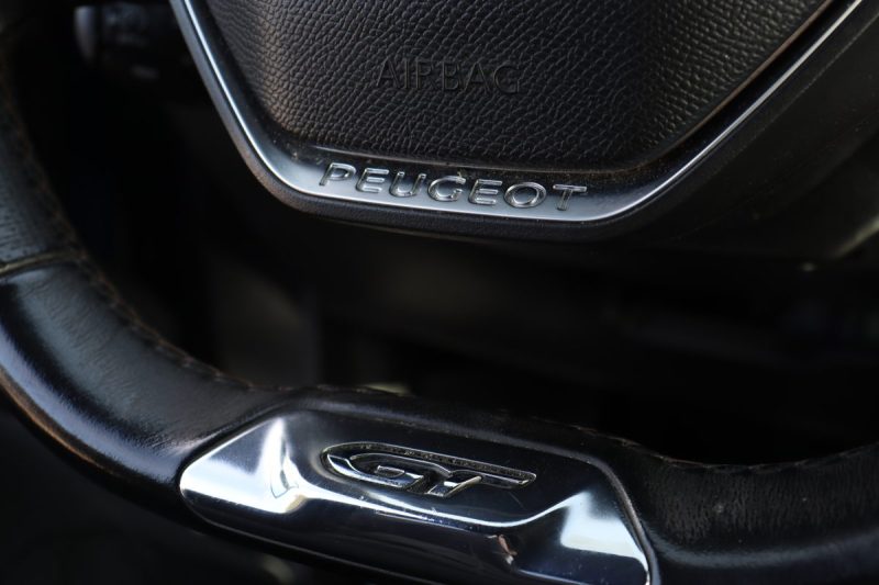 PEUGEOT 3008 2.0 BLUEHDI 180CH GT EAT6