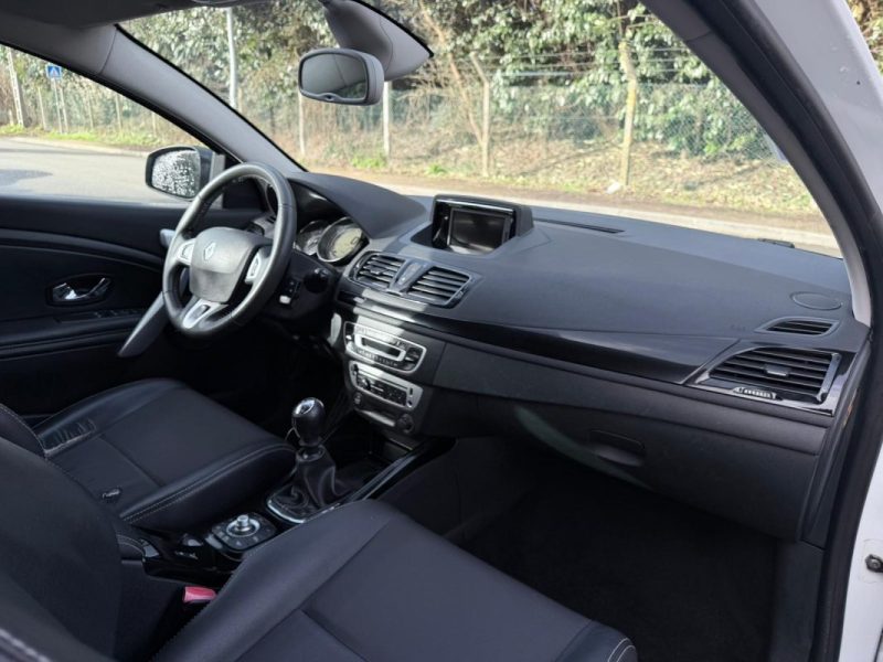 RENAULT MEGANEIII 1.6 DCI 130 BOSE EDITION