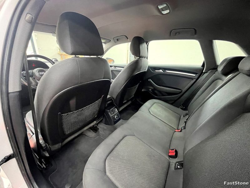 35 TFSI 150cv s-line S tronic 7 1ER MAIN / COCKPIT / SANS CLES / CAR PLAY GARANTIE 12 MOIS 