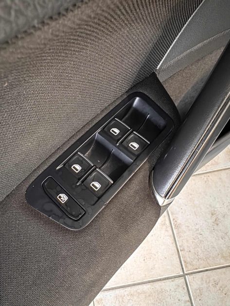 Volkswagen Golf 7 GTD 2.0 TDI 184ch DSG6 – Toit Pano – Camera de recul – Garantie 12 mois