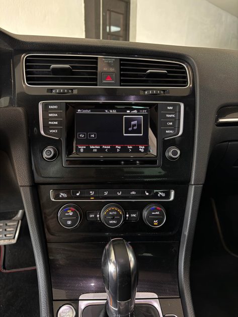 Volkswagen Golf 7 GTD 2.0 TDI 184ch DSG6 – Toit Pano – Camera de recul – Garantie 12 mois