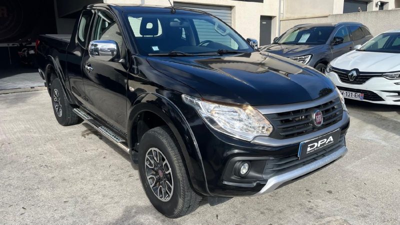FIAT FULLBACK 2.4D 180 4X4 SERIE SPECIALE LANCEMENT / PREMIERE MAIN