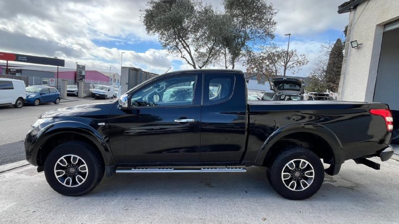 FIAT FULLBACK 2.4D 180 4X4 SERIE SPECIALE LANCEMENT / PREMIERE MAIN