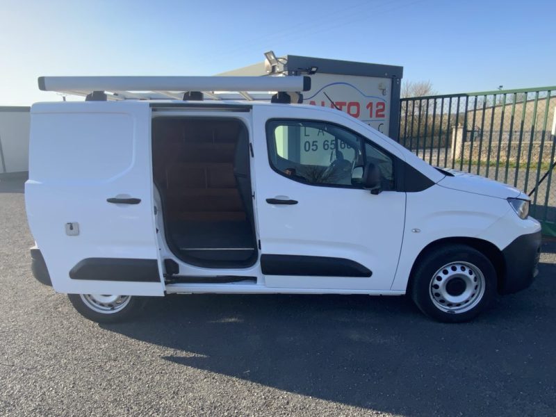PEUGEOT PARTNER 1.5 BLUEHDI 100 CV ASPHALT 1000KG * CAMÉRA DE RECUL + GALERIE AVEC ROULEAU