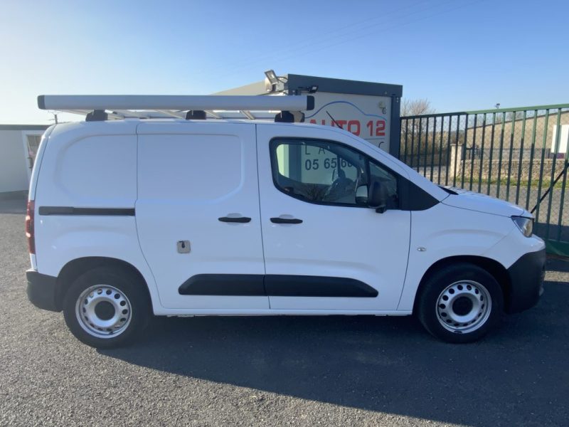 PEUGEOT PARTNER 1.5 BLUEHDI 100 CV ASPHALT 1000KG * CAMÉRA DE RECUL + GALERIE AVEC ROULEAU