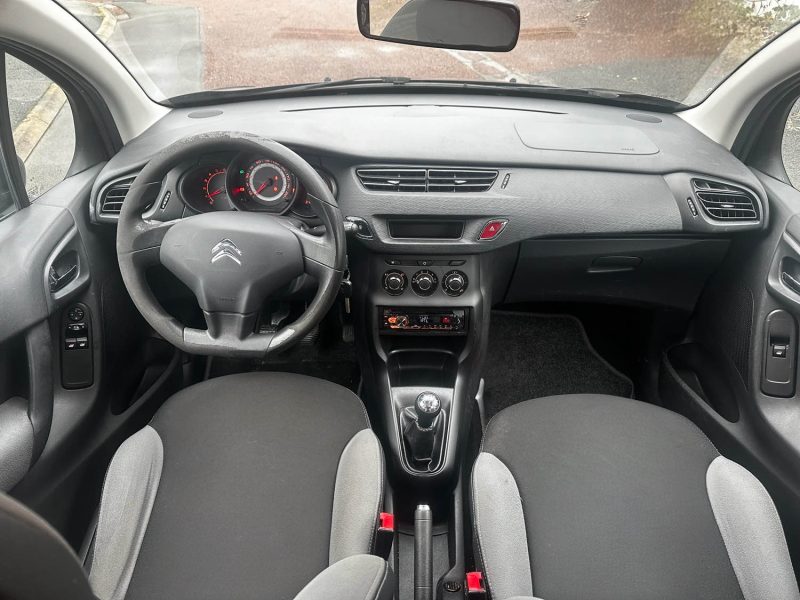 1er main CITROEN C3 VP 2011