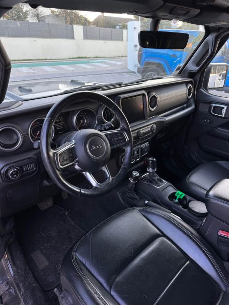 JEEP WRANGLER OVERLAND  2.2 CRD - 16V TURBO   PROBLEME MOTEUR 