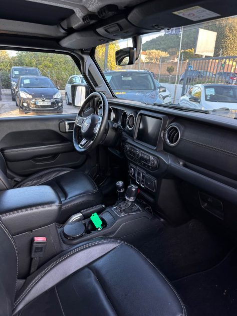JEEP WRANGLER OVERLAND  2.2 CRD - 16V TURBO   PROBLEME MOTEUR 