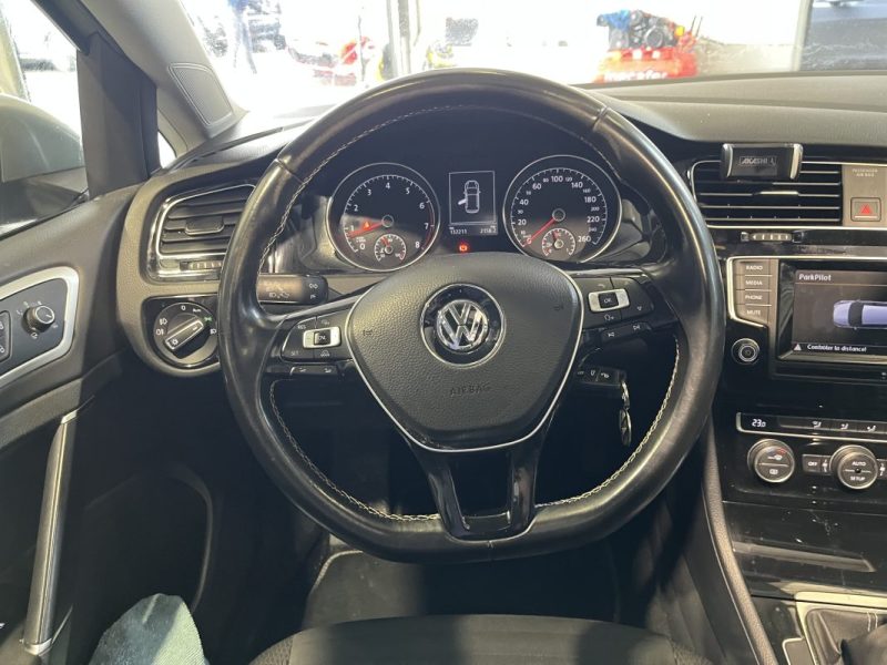 VOLKSWAGEN GOLF VII CUP 1.2 TSI 105CH BLUEMOTION TECHNOLOGY TOIT OUVRANT