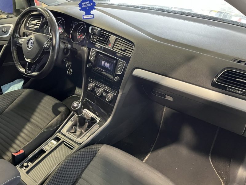 VOLKSWAGEN GOLF VII CUP 1.2 TSI 105CH BLUEMOTION TECHNOLOGY TOIT OUVRANT