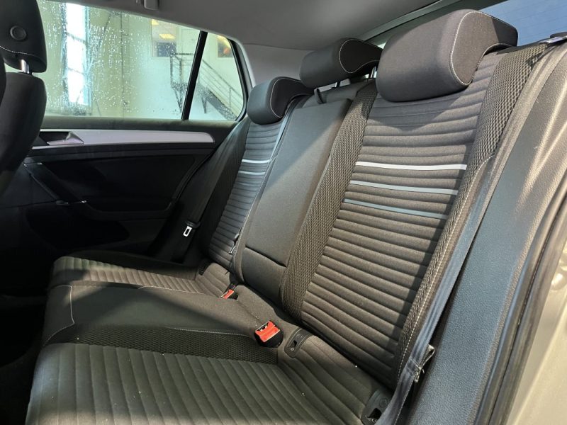 VOLKSWAGEN GOLF VII CUP 1.2 TSI 105CH BLUEMOTION TECHNOLOGY TOIT OUVRANT