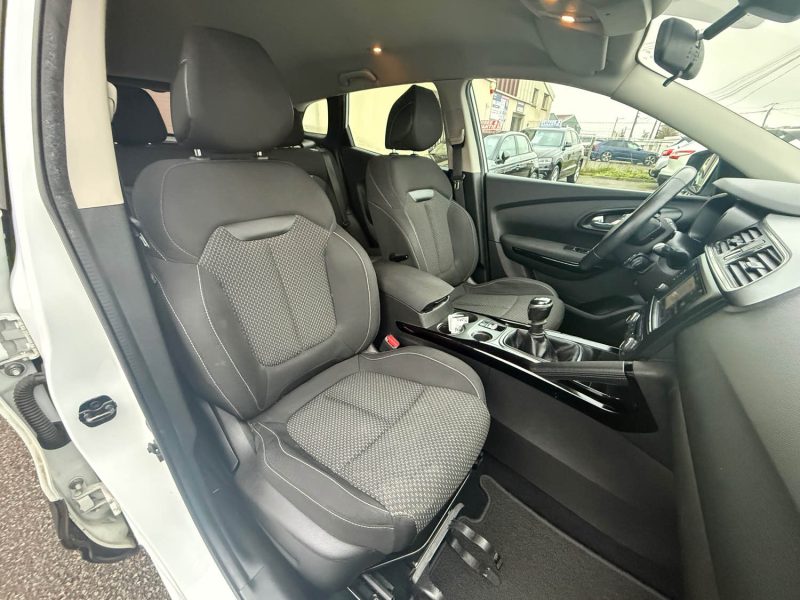 RENAULT KADJAR ENERGY LIFE 1.2I TCE 130CV - 16V TURBO 2018