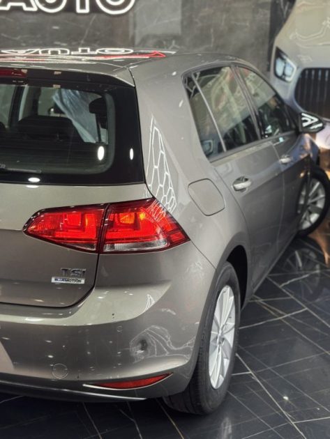 VOLKSWAGEN GOLF VII 1.2 TSI 110CH BLUEMOTION TECHNOLOGY TRENDLINE 5P 2016