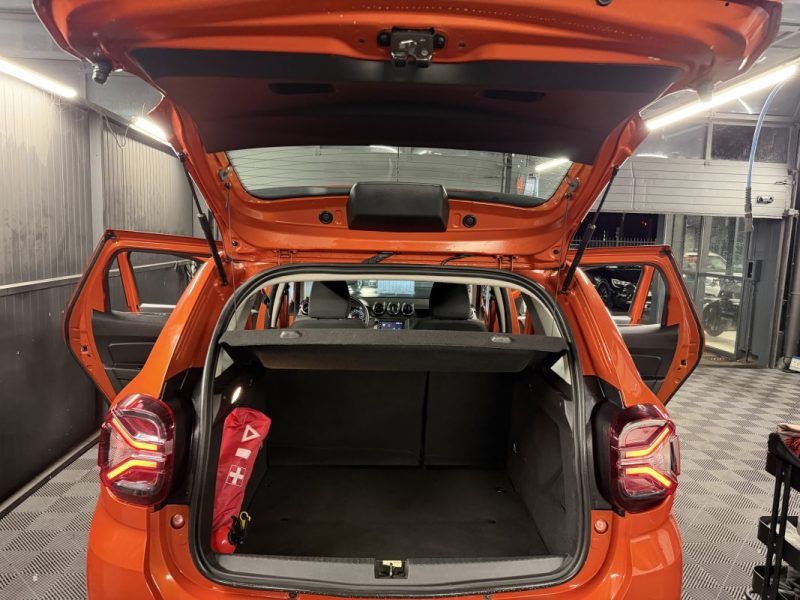 DACIA DUSTER II PHASE 2 1.3 TCE 130 4x2 1ERE MAIN 18 500 Km APPLE CARPLAY & ANDROID - GARANTIE 1 AN