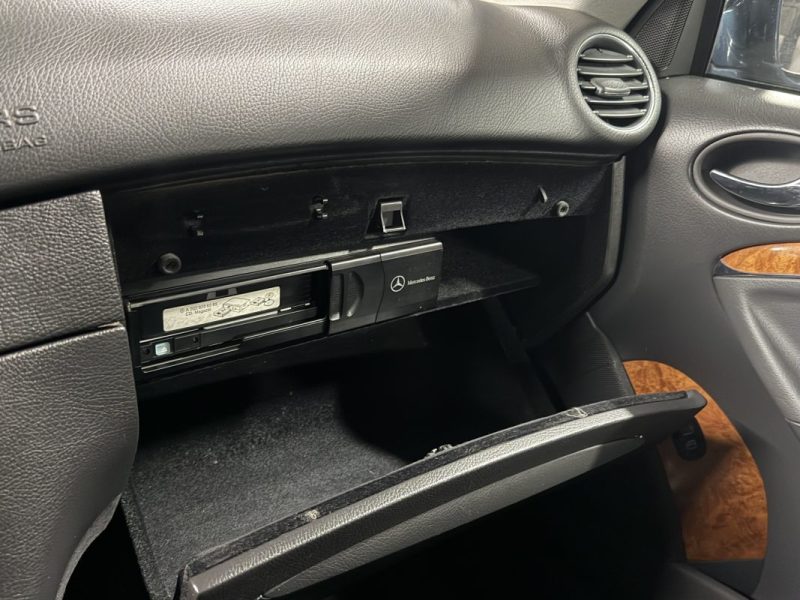 MERCEDES CLK II COUPE ELEGANGE 200 KOMPRESSOR 1.8 163 Cv BOITE AUTO 59 100 Kms - GARANTIE 1 AN