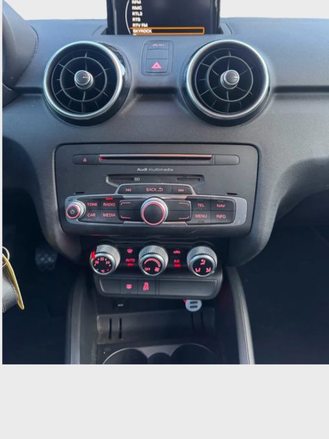 AUDI A1 1.0 TFSI 82CH ultra