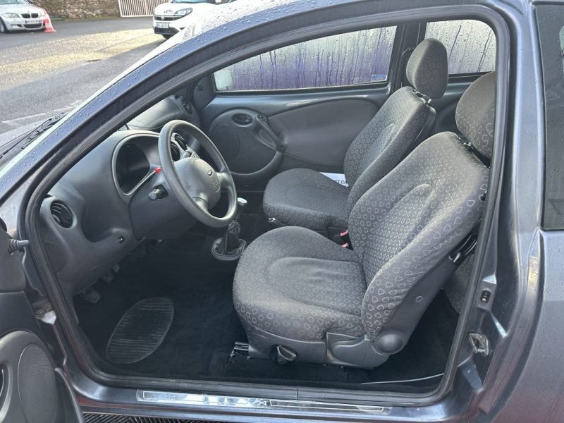 FORD KA 1300 COLLECTION 