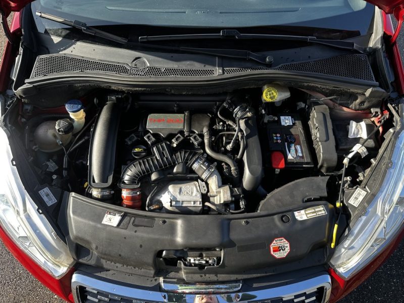 PEUGEOT 208 GTI GTI BVM6 200CV 2013