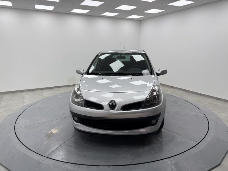 RENAULT CLIO III EXCEPTION 1.5DCI 85 FAIBLE KILOMETRAGE