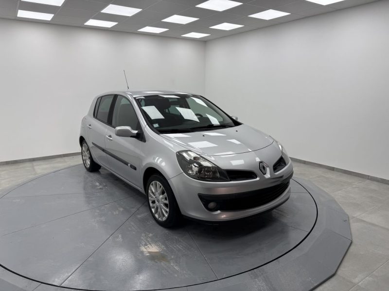 RENAULT CLIO III EXCEPTION 1.5DCI 85 FAIBLE KILOMETRAGE