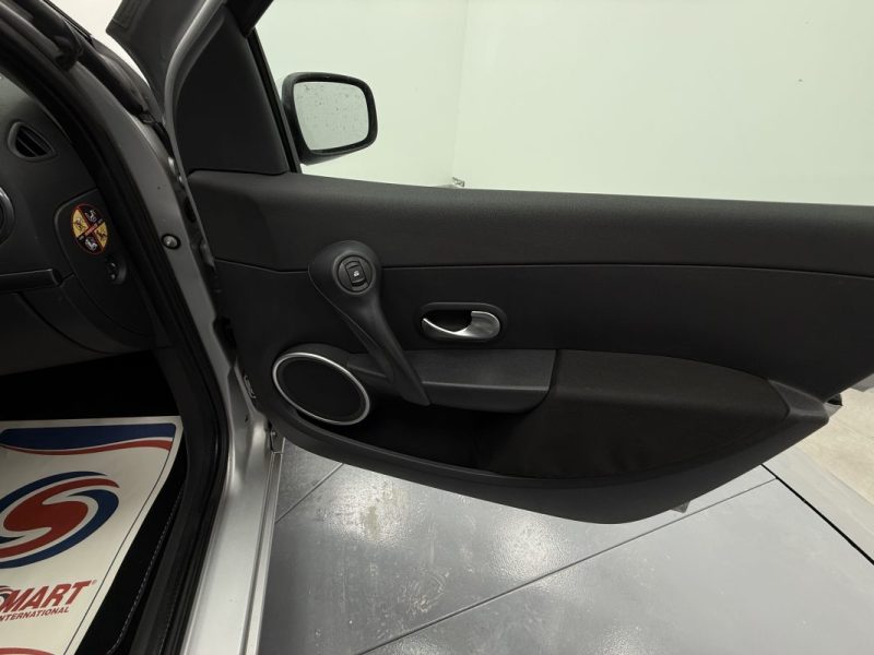 RENAULT CLIO III EXCEPTION 1.5DCI 85 FAIBLE KILOMETRAGE