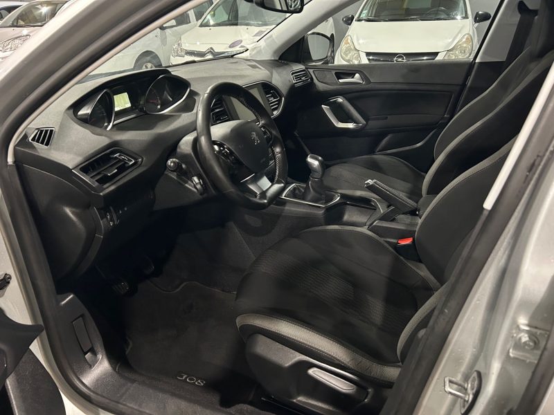 PEUGEOT 308 II 1.2I PURETECH 110CH 