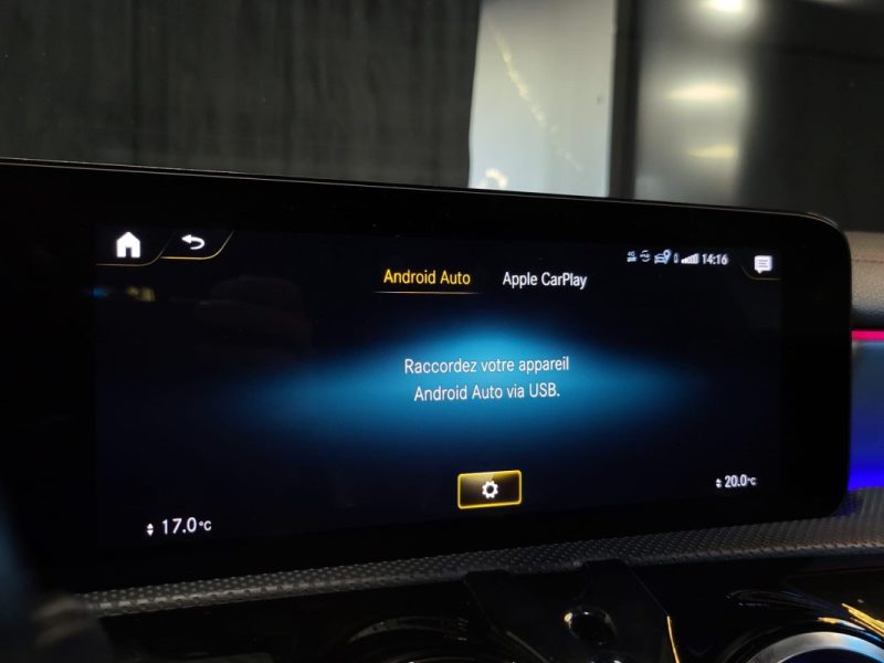 MERCEDES CLA 200 SHOOTING BREAK 163CV AMG LINE 7G-DCT PACK PREMIUM / TOIT OUVRANT / BURMESTER