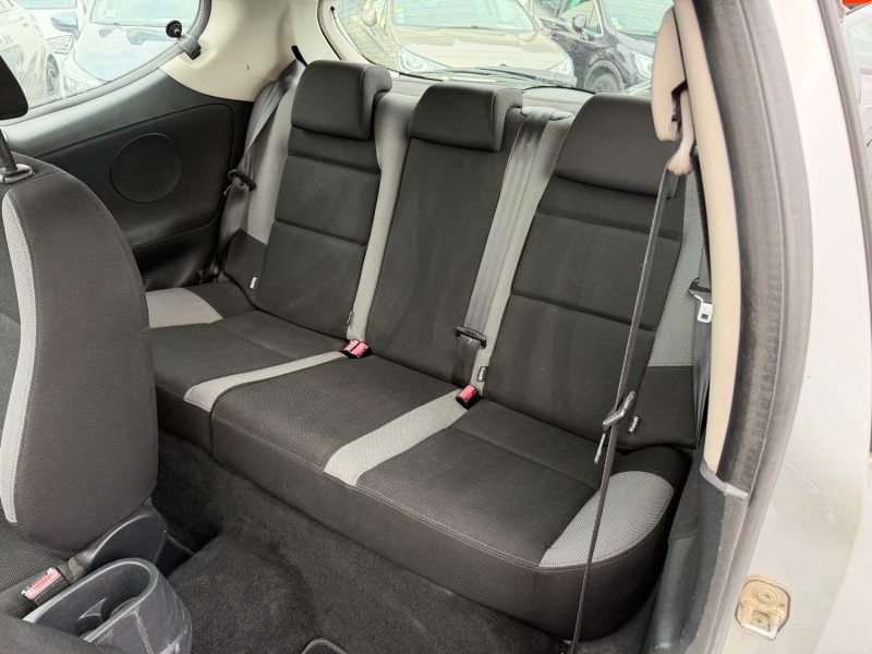 PEUGEOT 207 1.4E 75CH URBAN GARANTIE 