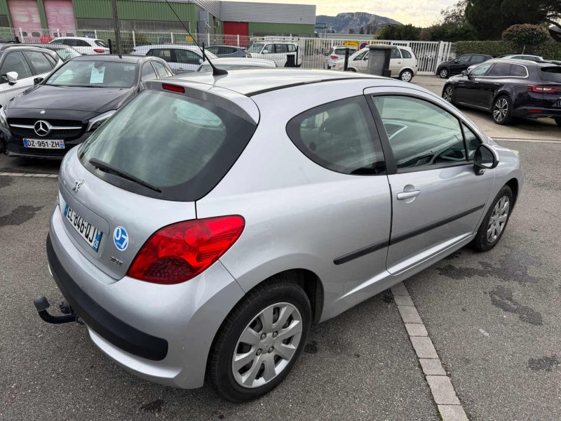 PEUGEOT 207 1.4E 75CH URBAN GARANTIE 