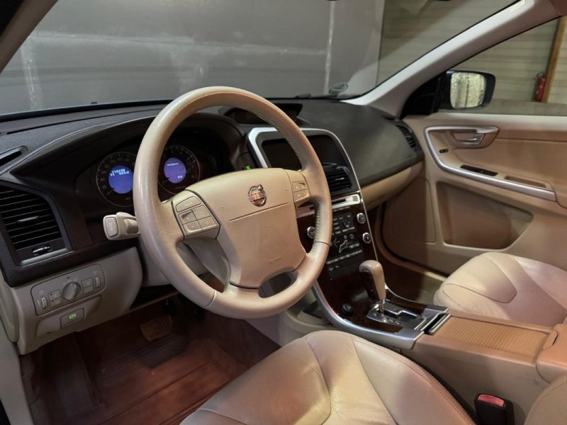 Volvo XC60 T6 AWD SUMMUM 285cv
