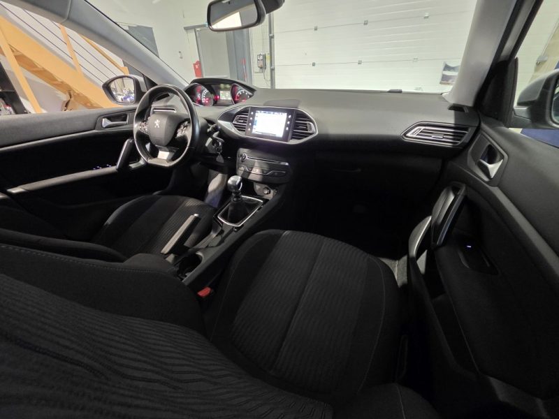 PEUGEOT 308 1.6 THP 125ch ACTIVE / DISTRI OK