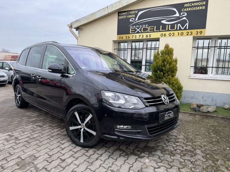 VOLKSWAGEN SHARAN LUXE 2011