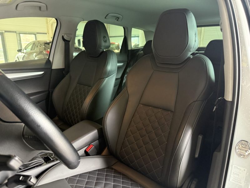 SKODA KAROQ 1.6 TDI DSG7 BUISNESS / SELLERIE FULL CUIR / CAR PLAY / CAMÉRA / 172 000km / 2018