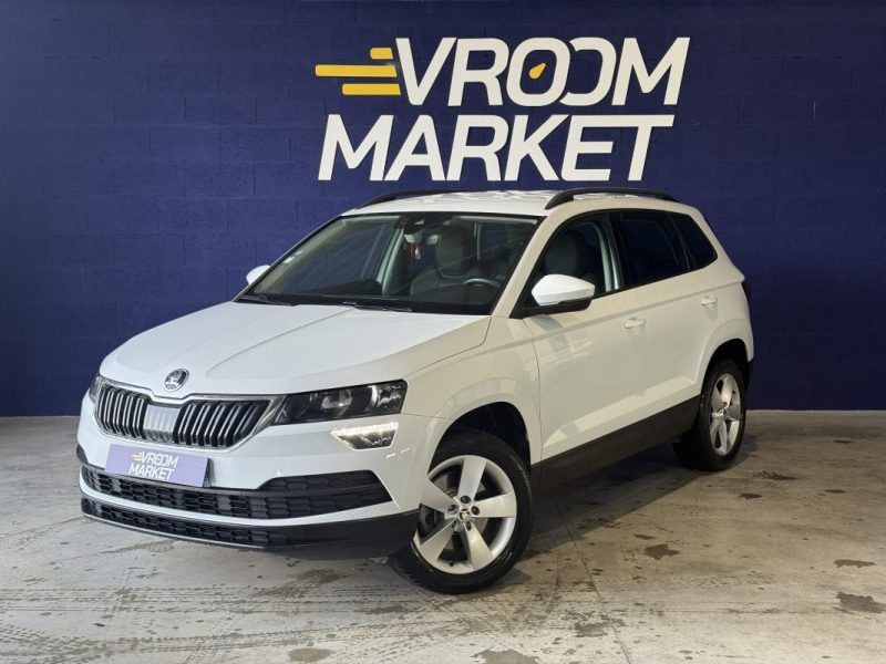 SKODA KAROQ 1.6 TDI DSG7 BUISNESS / SELLERIE FULL CUIR / CAR PLAY / CAMÉRA / 172 000km / 2018