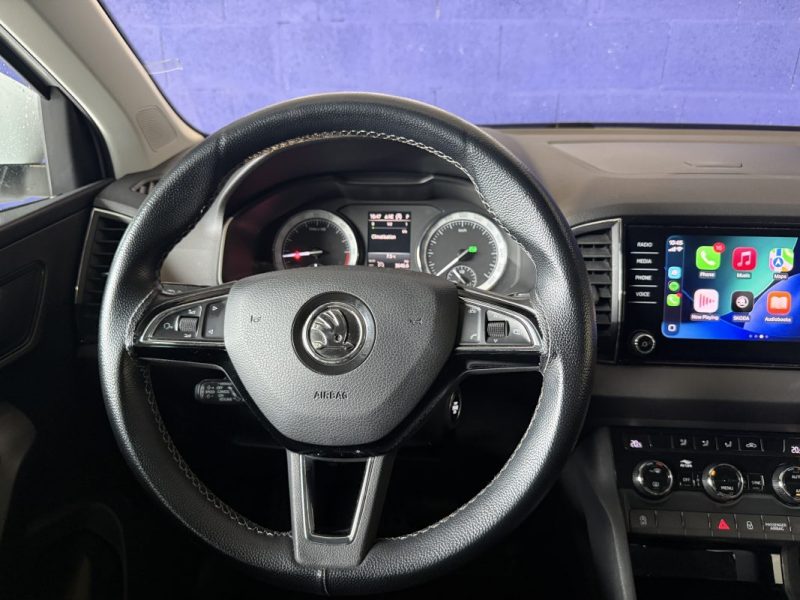 SKODA KAROQ 1.6 TDI DSG7 BUISNESS / SELLERIE FULL CUIR / CAR PLAY / CAMÉRA / 172 000km / 2018