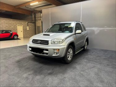 TOYOTA RAV4 2.0 D-4D 115CV 4X4 3 PORTES 2005
