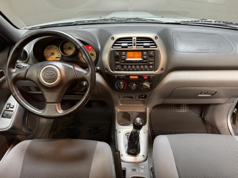 TOYOTA RAV4 2.0 D-4D 115CV 4X4 3 PORTES 2005