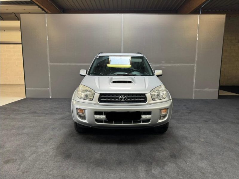 TOYOTA RAV4 2.0 D-4D 115CV 4X4 3 PORTES 2005