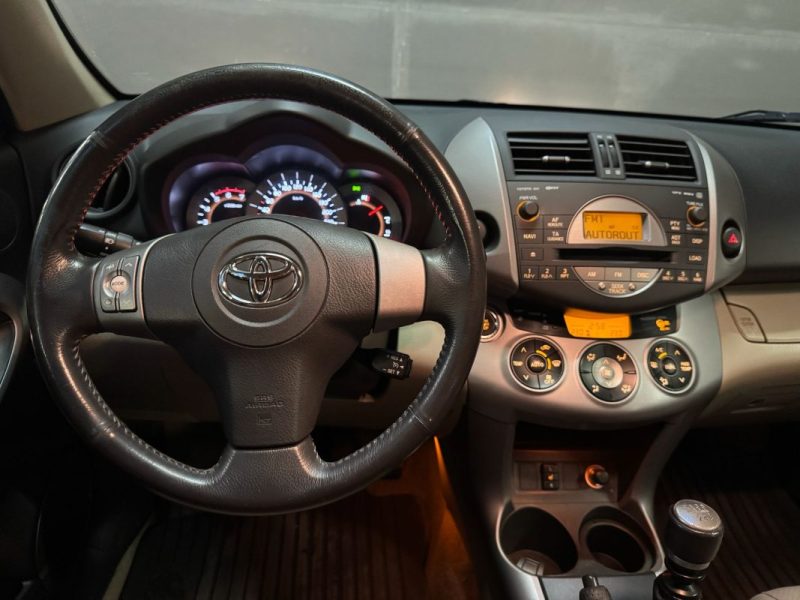 TOYOTA RAV4 2.2 D-4D 136 TECHNO 4X4 AWD  2007