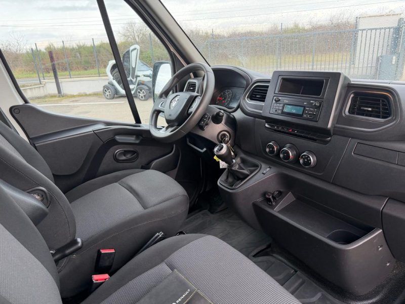 RENAULT MASTER 2.3 145 BENNE COFFRE GRAND CONFORT L3 / ATTELAGE / PRIX HT 