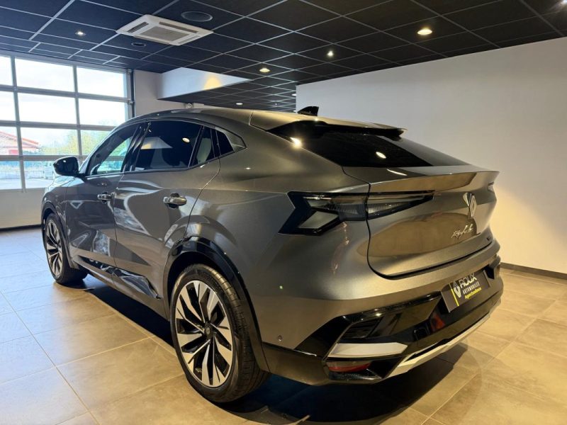 RENAULT RAFALE 1.2 E-TECH 200 TECHNO / HAYON MOTORISE 2025