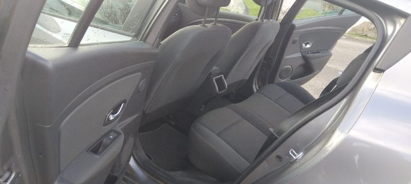 RENAULT MEGANE 3  1.5 DCI 90 CV AN 10 PROPRE BIEN EQUIPE 1 ERE MAIN