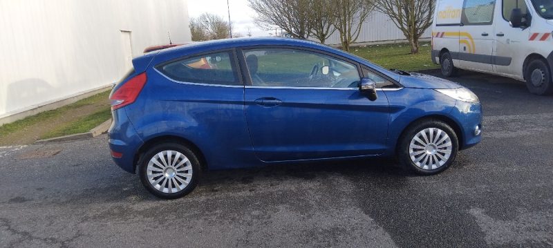 FORD FIESTA  1.6 TDCI 90 CV AN 10 PROPRE  122 KM