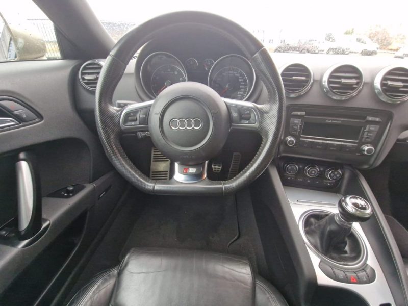 AUDI TT ROADSTER 2.0 TFSi S LINE 200CV